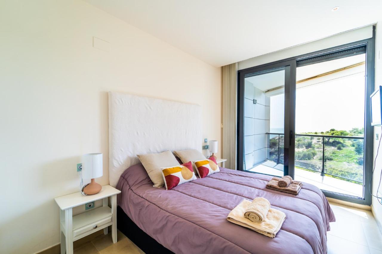 Primera línea de mar con piscina, gimnasio y parking 2 hab y 2 baños Villajoyosa  Exterior foto